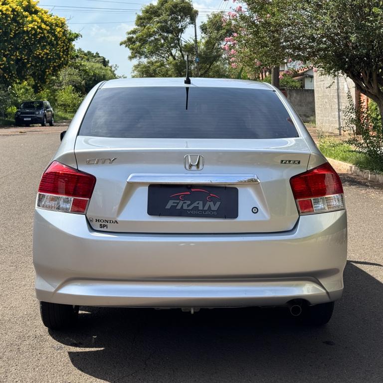 HONDA City Sedan - Foto
