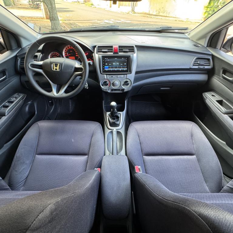 HONDA City Sedan - Foto