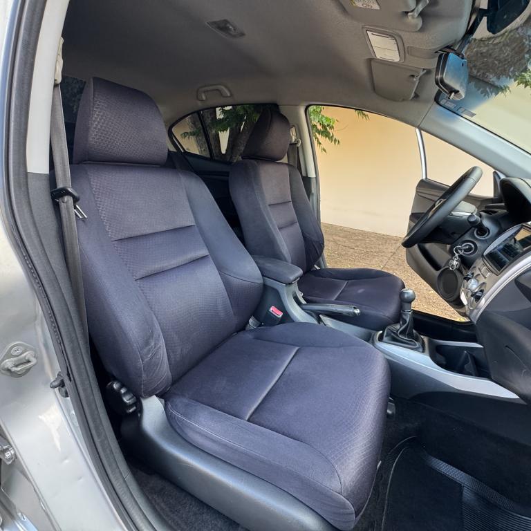 HONDA City Sedan - Foto