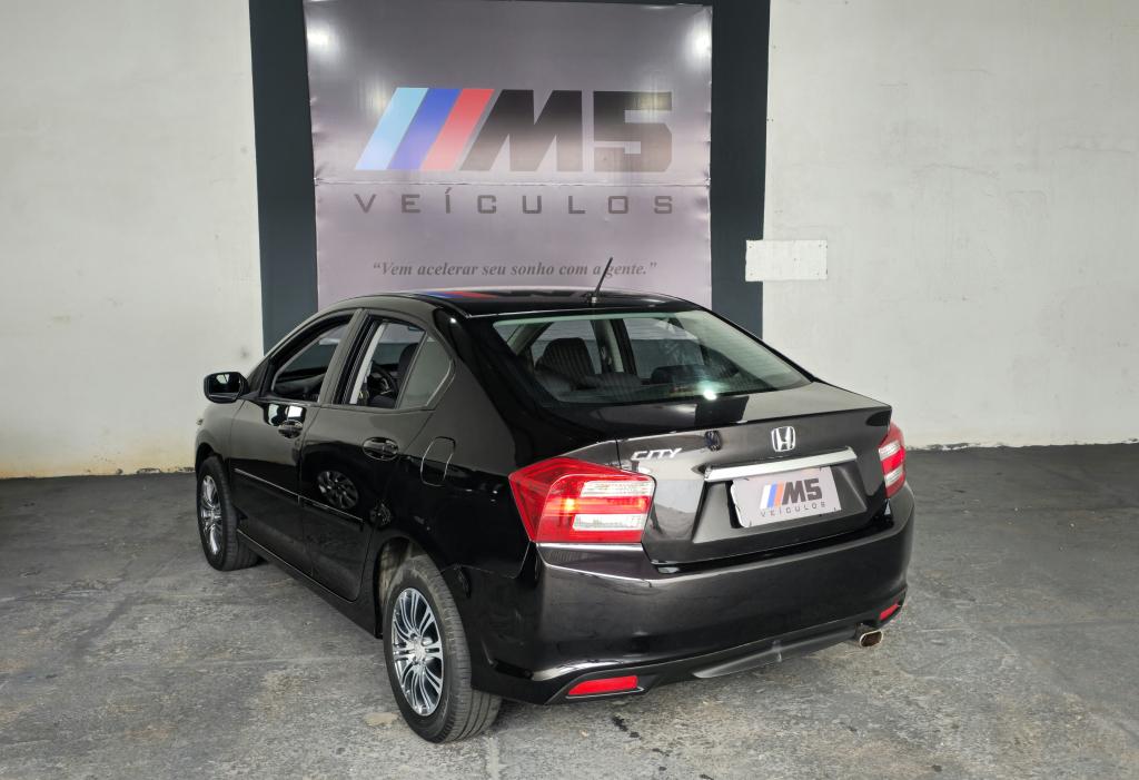 HONDA City Sedan - Foto