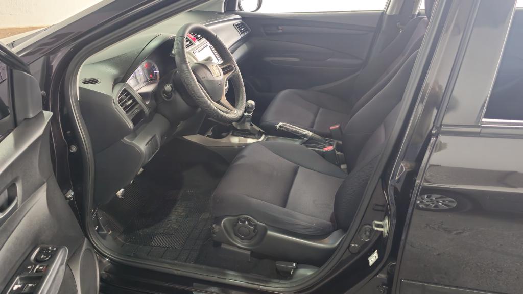 HONDA City Sedan - Foto