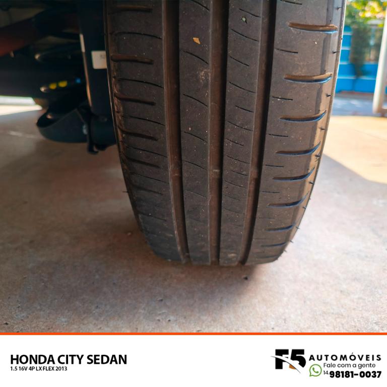 HONDA City Sedan - Foto