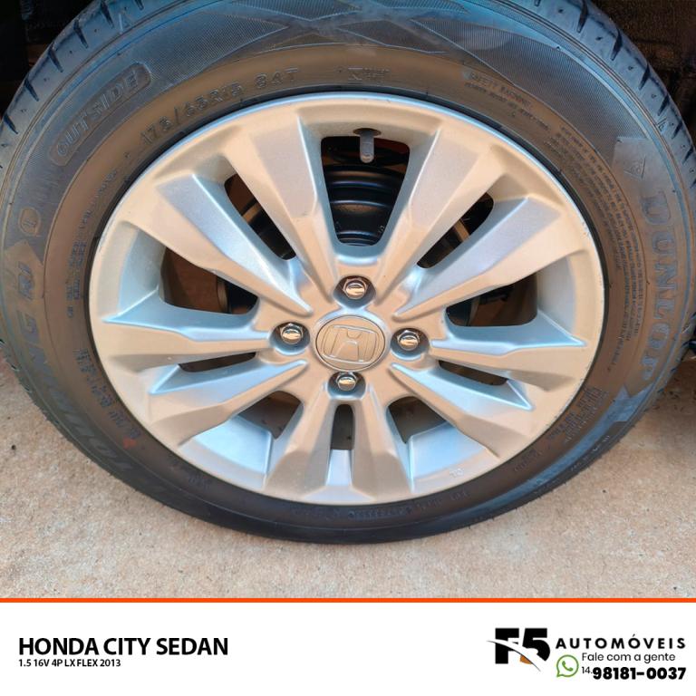 HONDA City Sedan - Foto