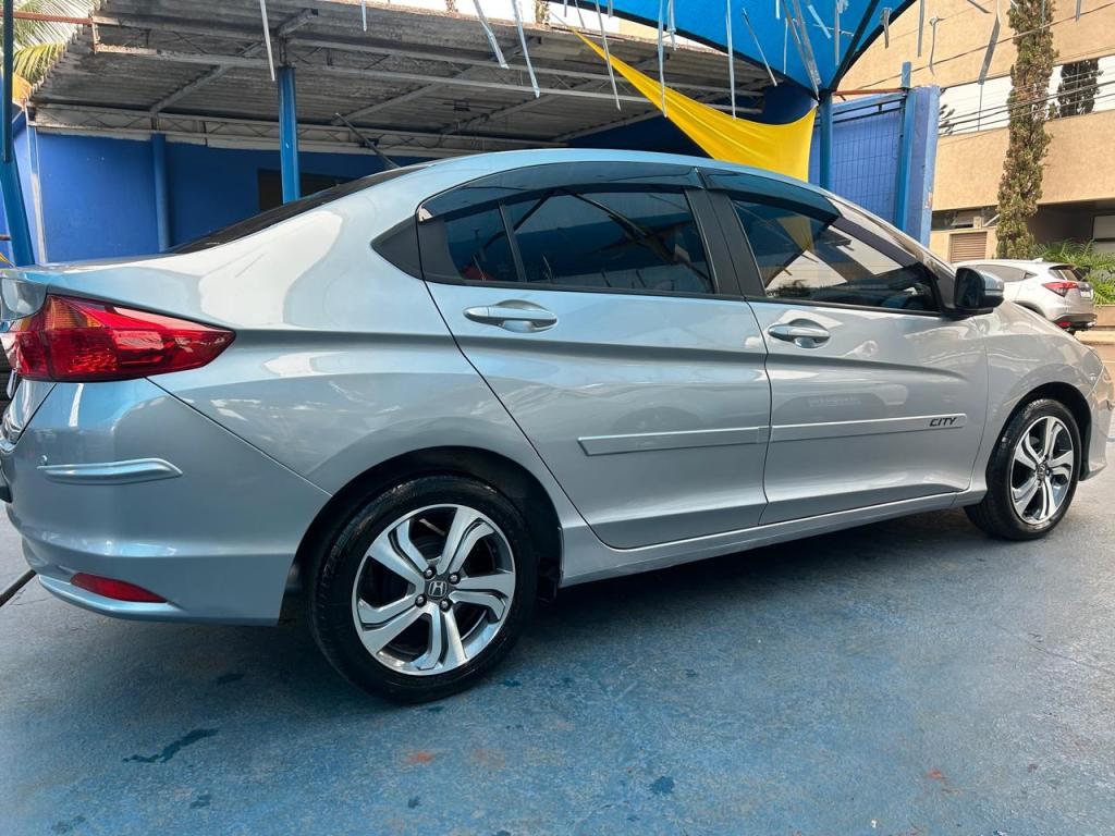 HONDA City Sedan - Foto