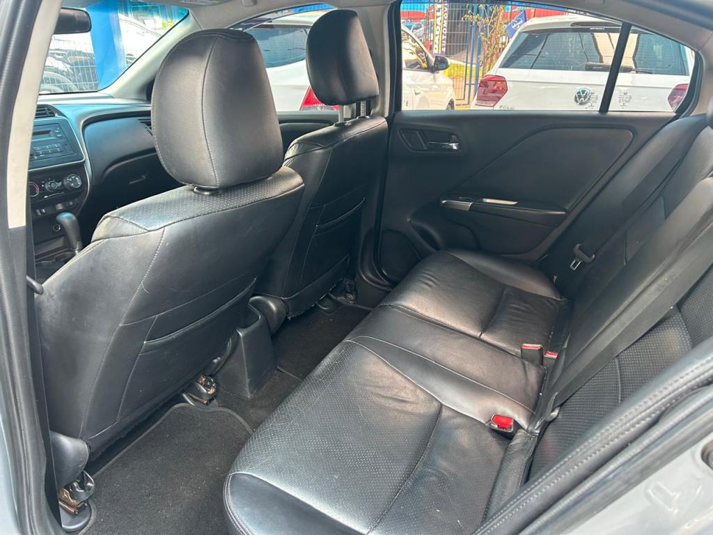 HONDA City Sedan - Foto