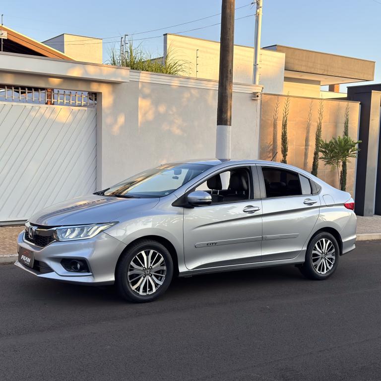 HONDA City Sedan - Foto