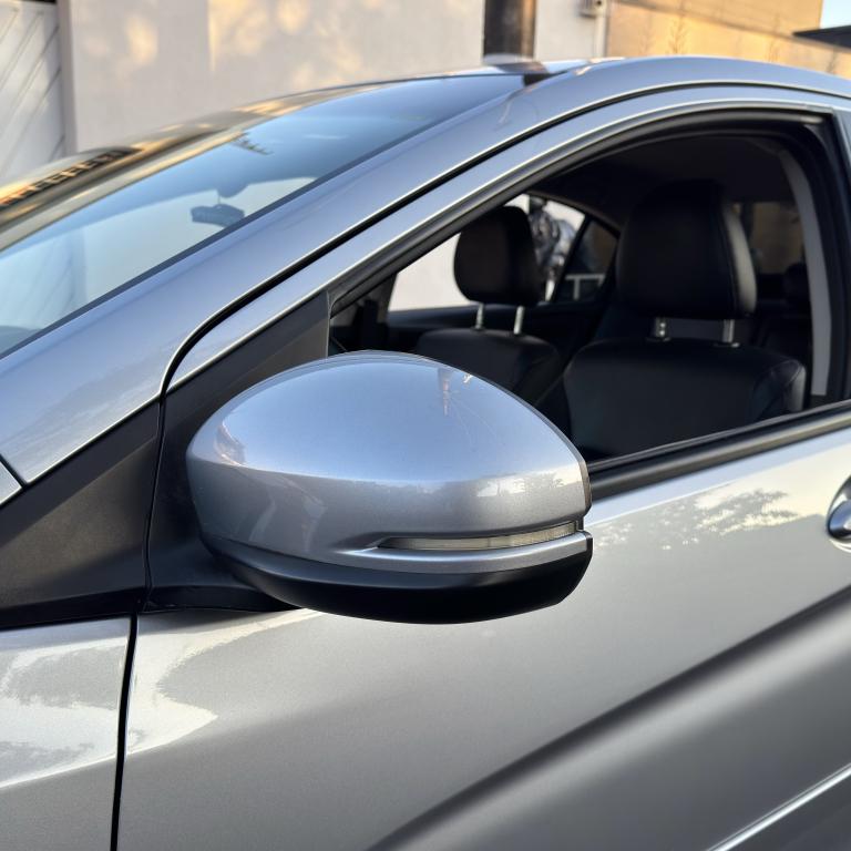 HONDA City Sedan - Foto