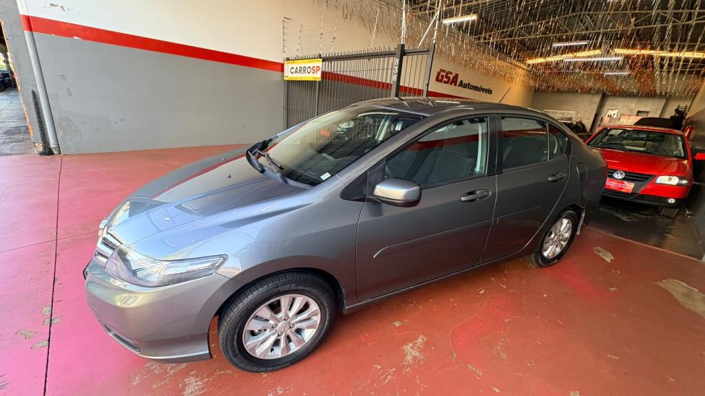 HONDA City Sedan - Foto