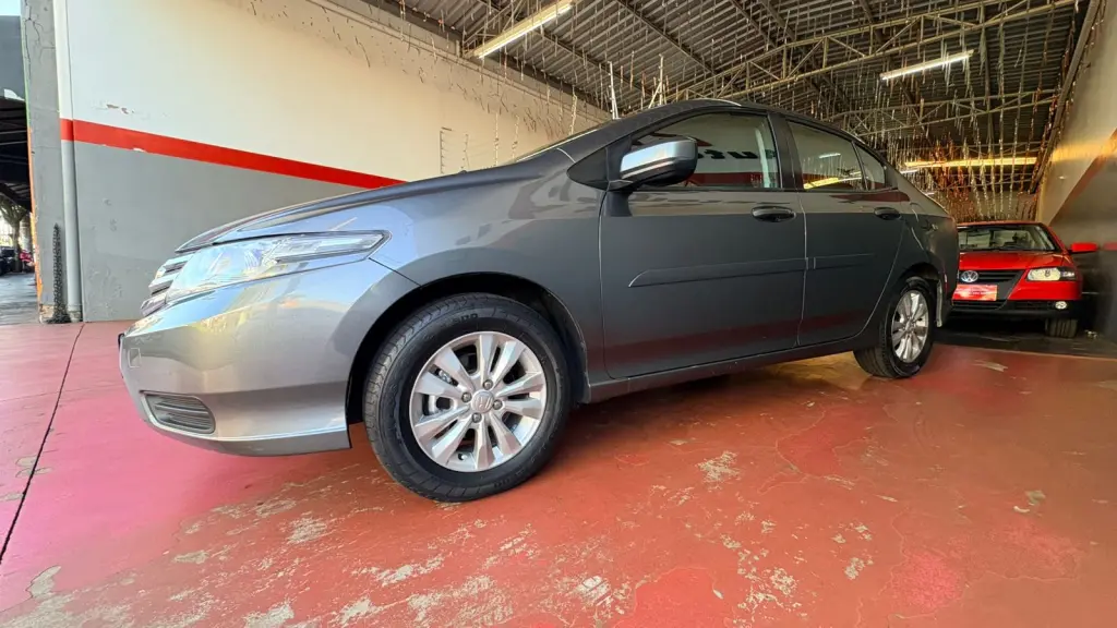 HONDA City Sedan - Foto