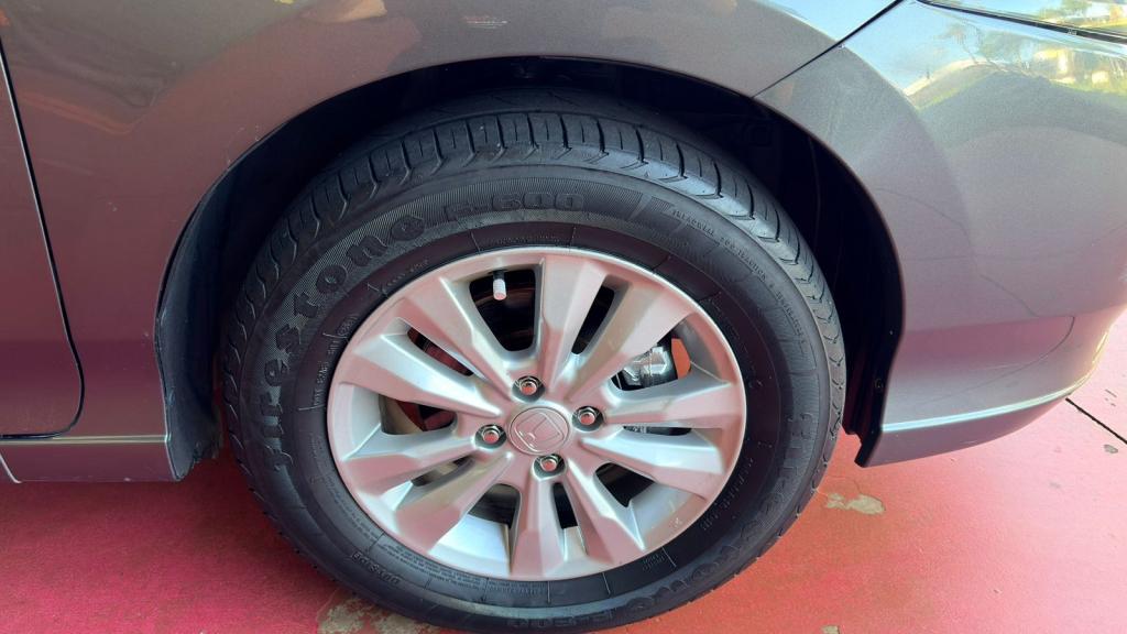 HONDA City Sedan - Foto