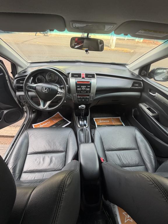 HONDA City Sedan - Foto