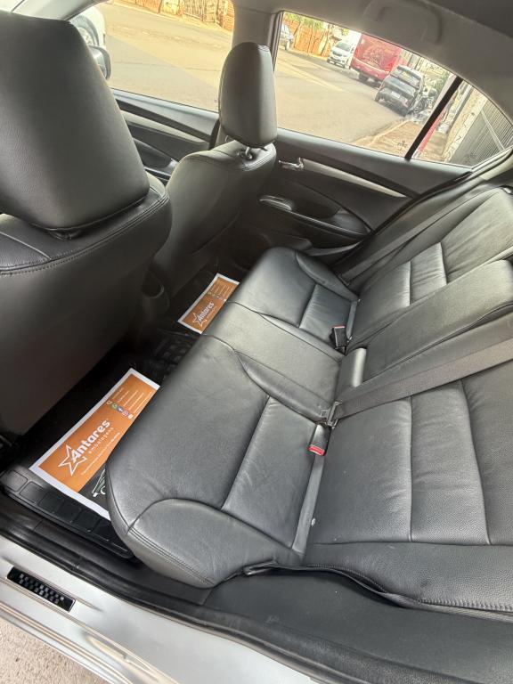 HONDA City Sedan - Foto