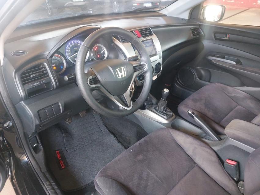 HONDA City Sedan - Foto