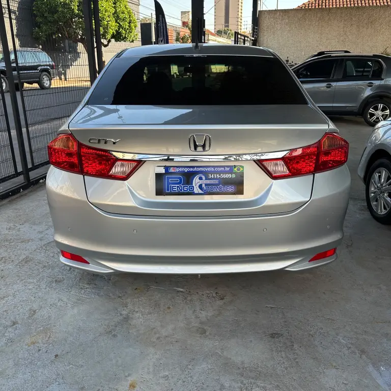 HONDA City Sedan - Foto