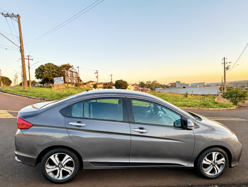 HONDA City Sedan - Foto