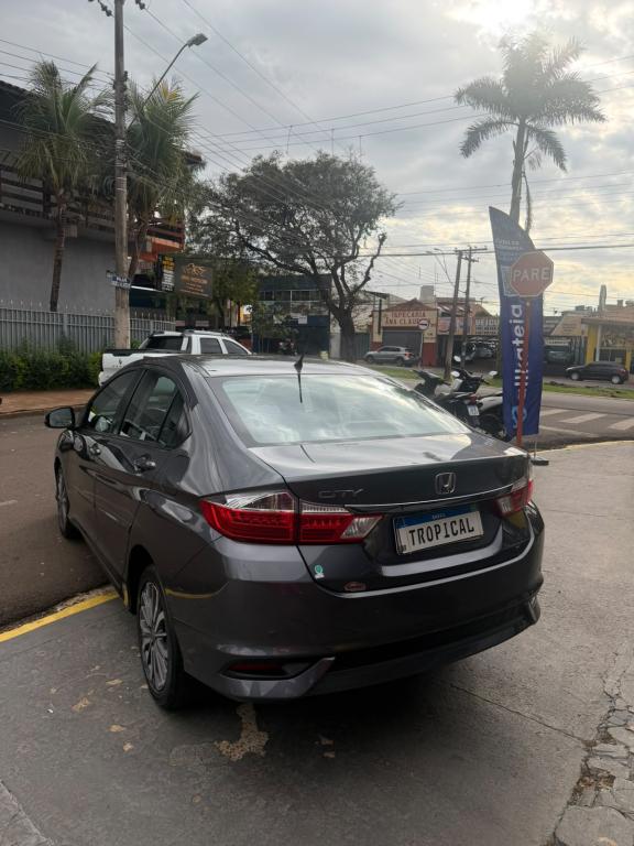 HONDA City Sedan - Foto