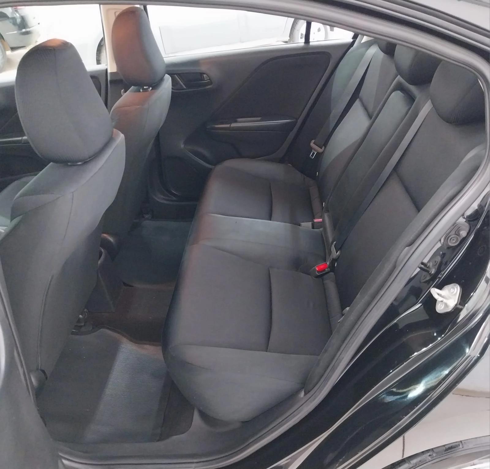 HONDA City Sedan - Foto