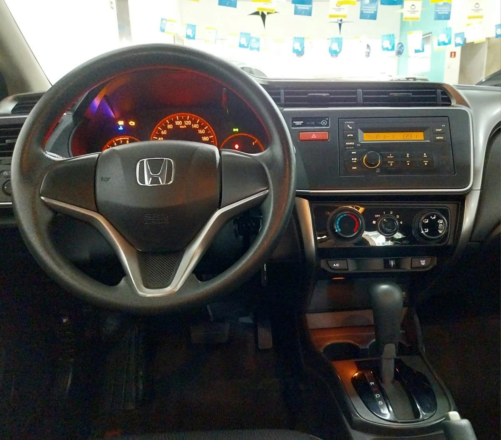 HONDA City Sedan - Foto