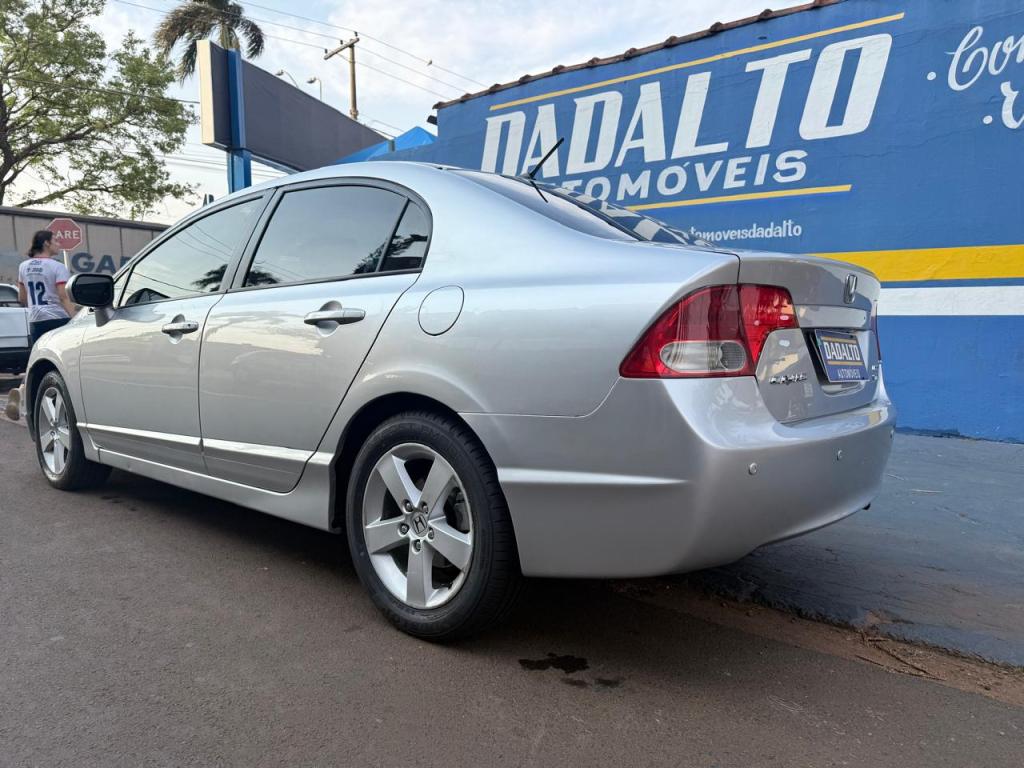 HONDA Civic - Foto