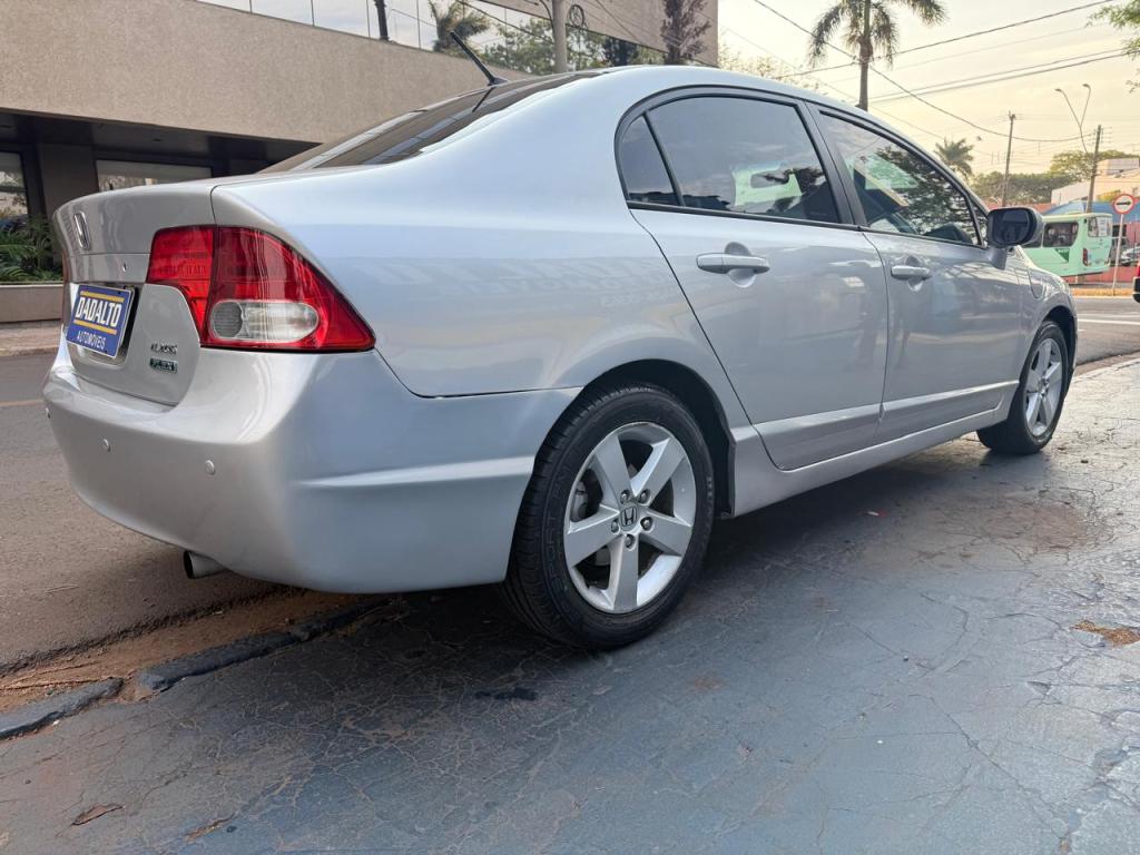 HONDA Civic - Foto