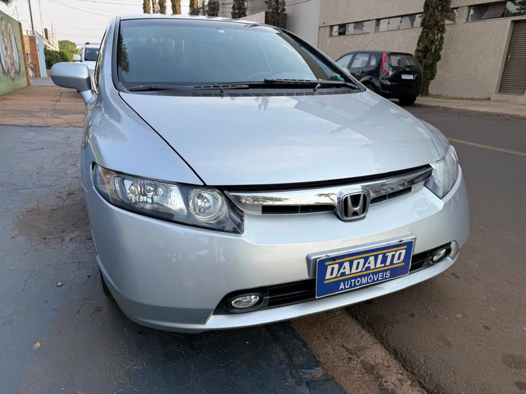 HONDA Civic - Foto