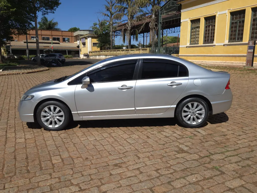 HONDA Civic - Foto