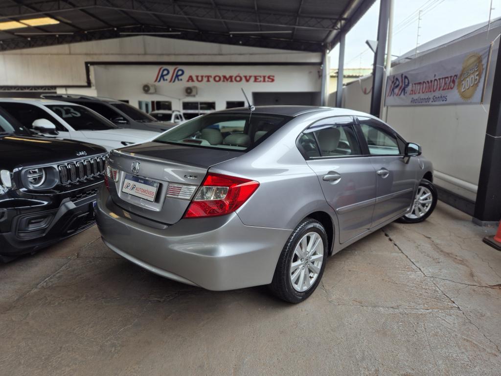 HONDA Civic - Foto