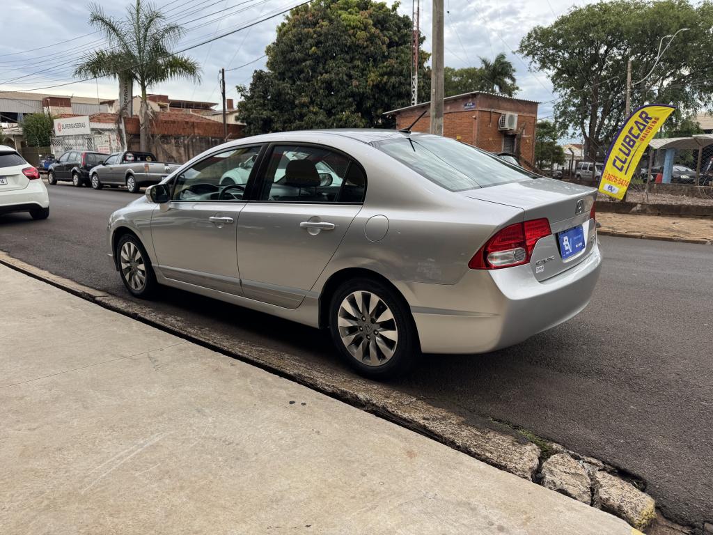 HONDA Civic - Foto