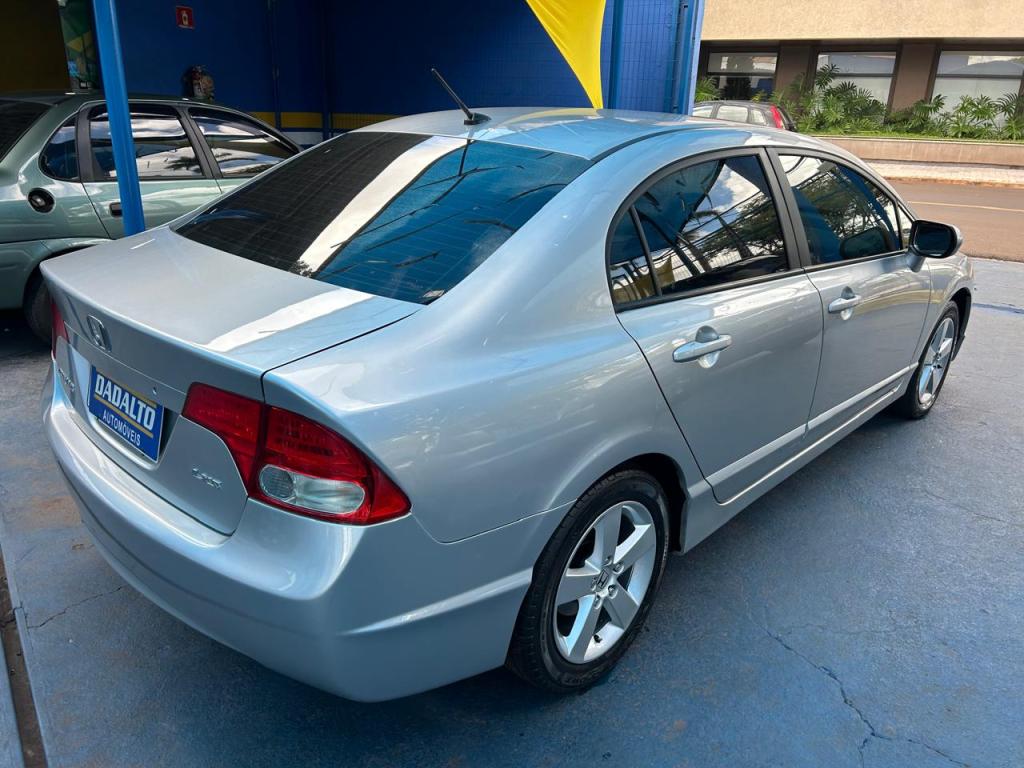 HONDA Civic - Foto
