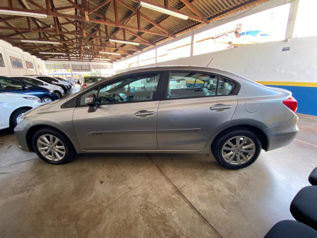 HONDA Civic - Foto