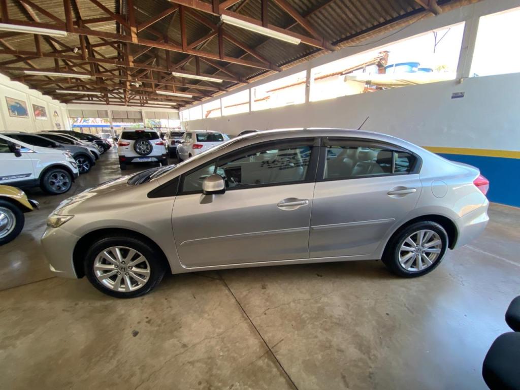 HONDA Civic - Foto