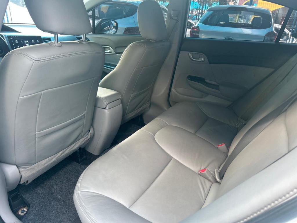 HONDA Civic - Foto