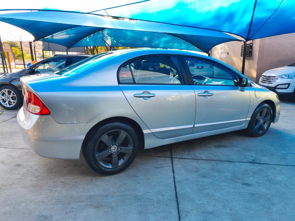 HONDA Civic - Foto