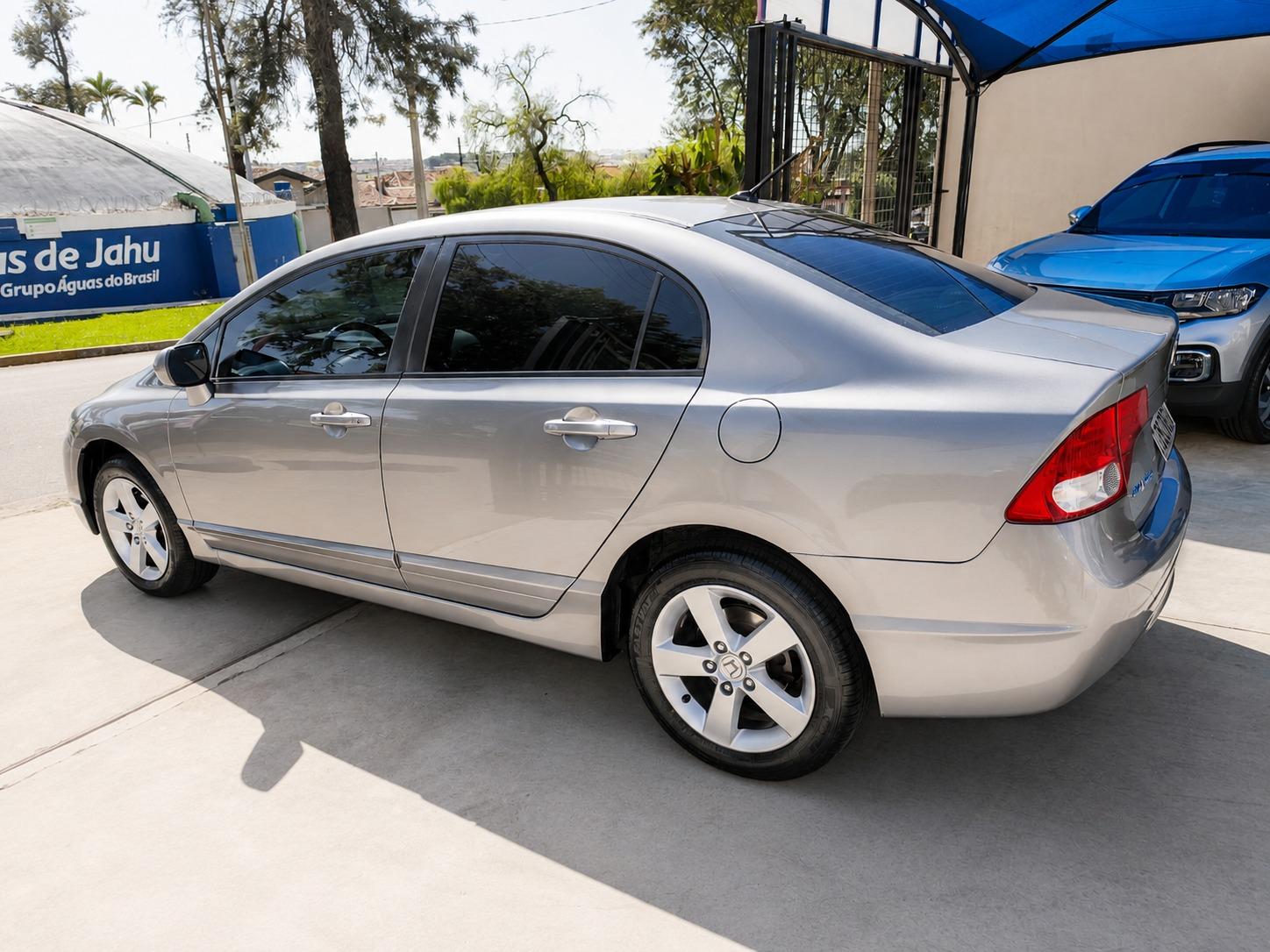 HONDA Civic - Foto