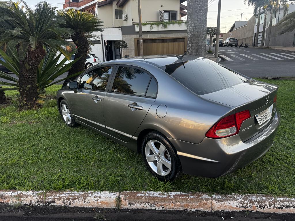 HONDA Civic - Foto