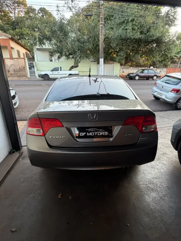 HONDA Civic - Foto