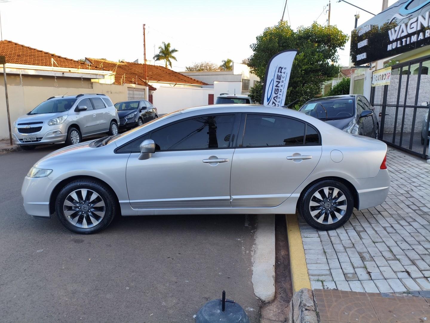 HONDA Civic - Foto
