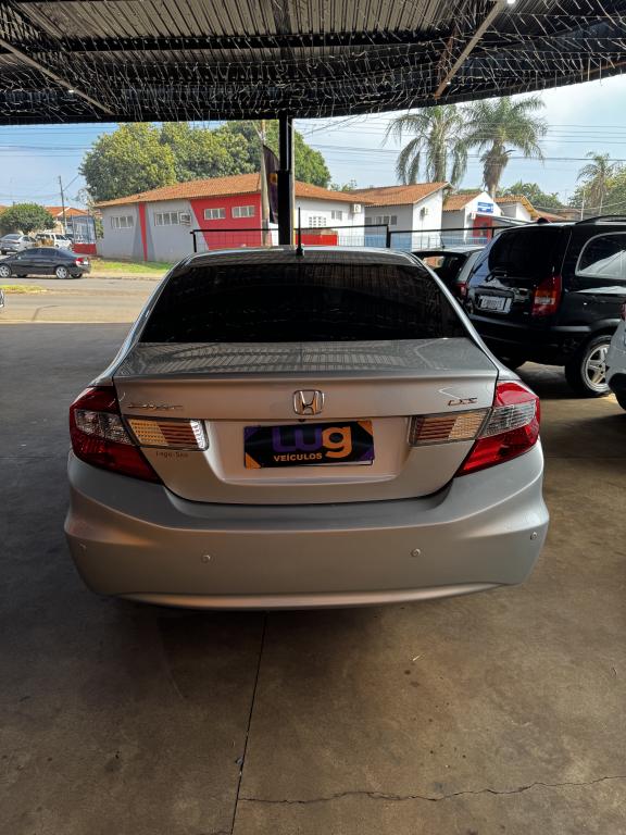 HONDA Civic - Foto