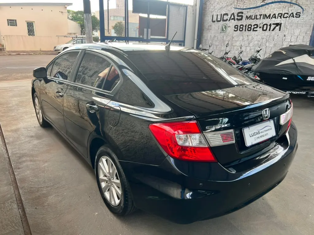 HONDA Civic - Foto