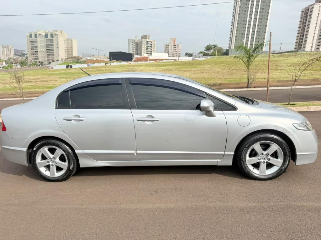 HONDA Civic - Foto