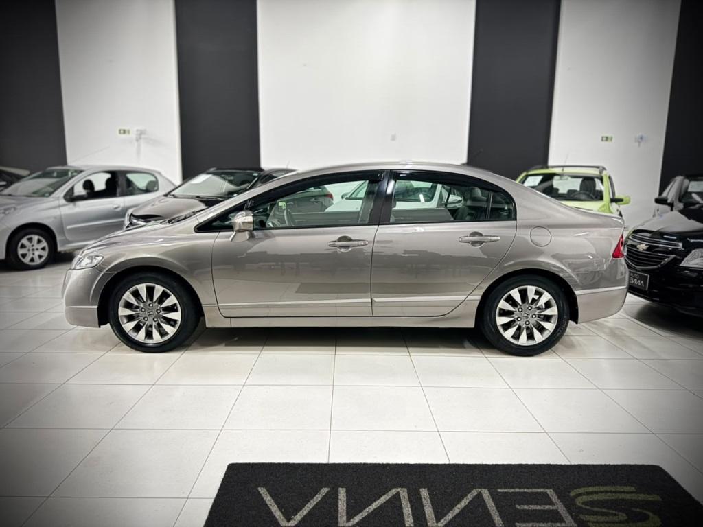 HONDA Civic - Foto