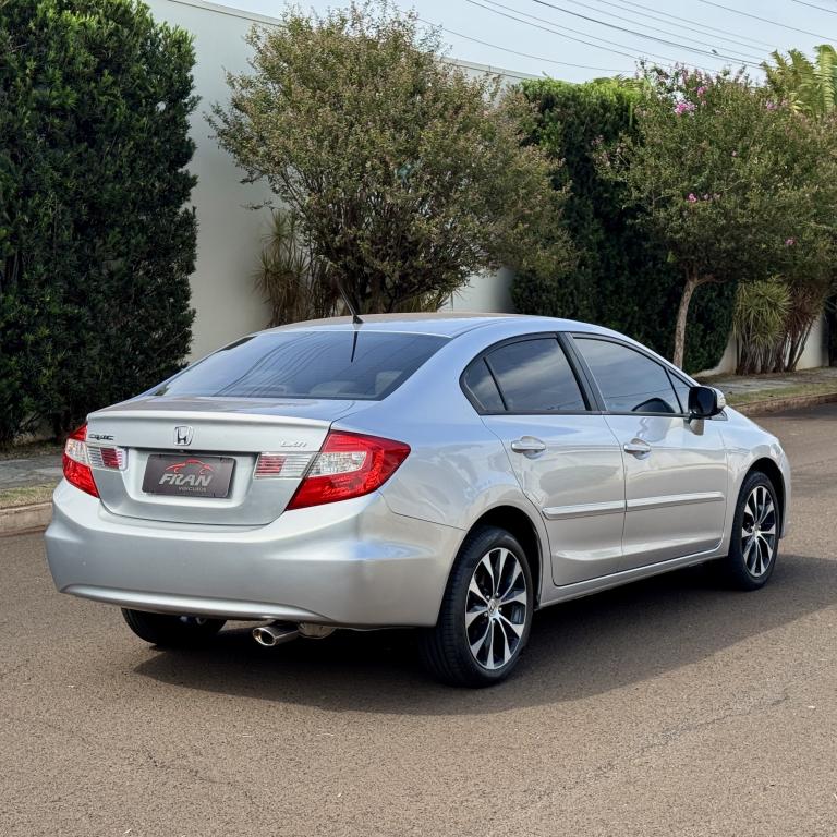 HONDA Civic - Foto