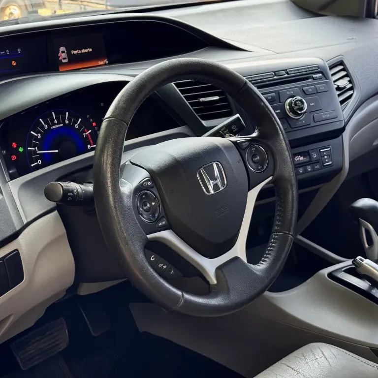 HONDA Civic - Foto