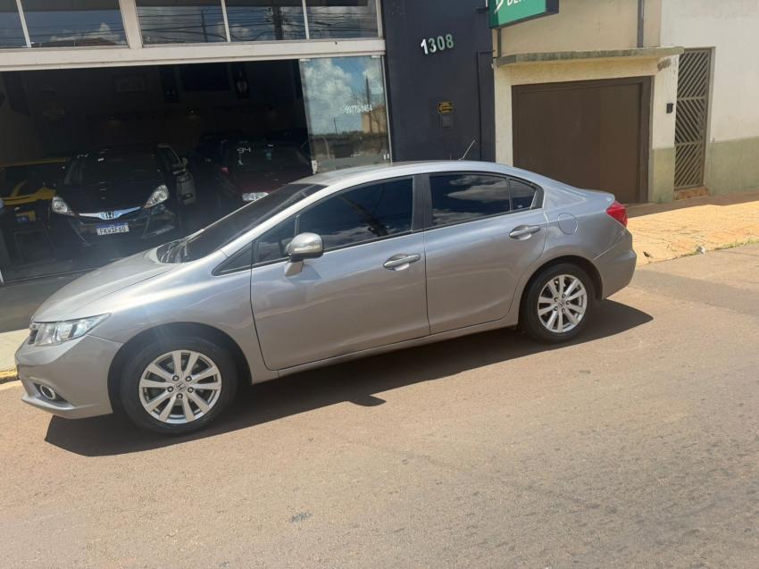 HONDA Civic - Foto
