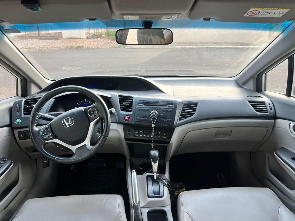 HONDA Civic - Foto