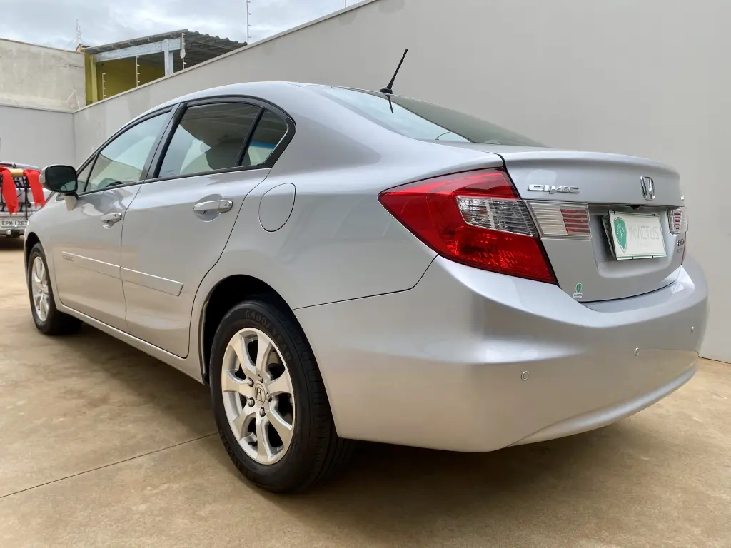 HONDA Civic - Foto