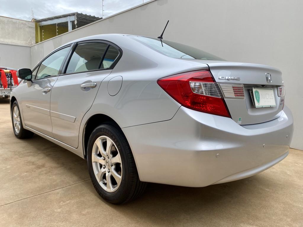 HONDA Civic - Foto
