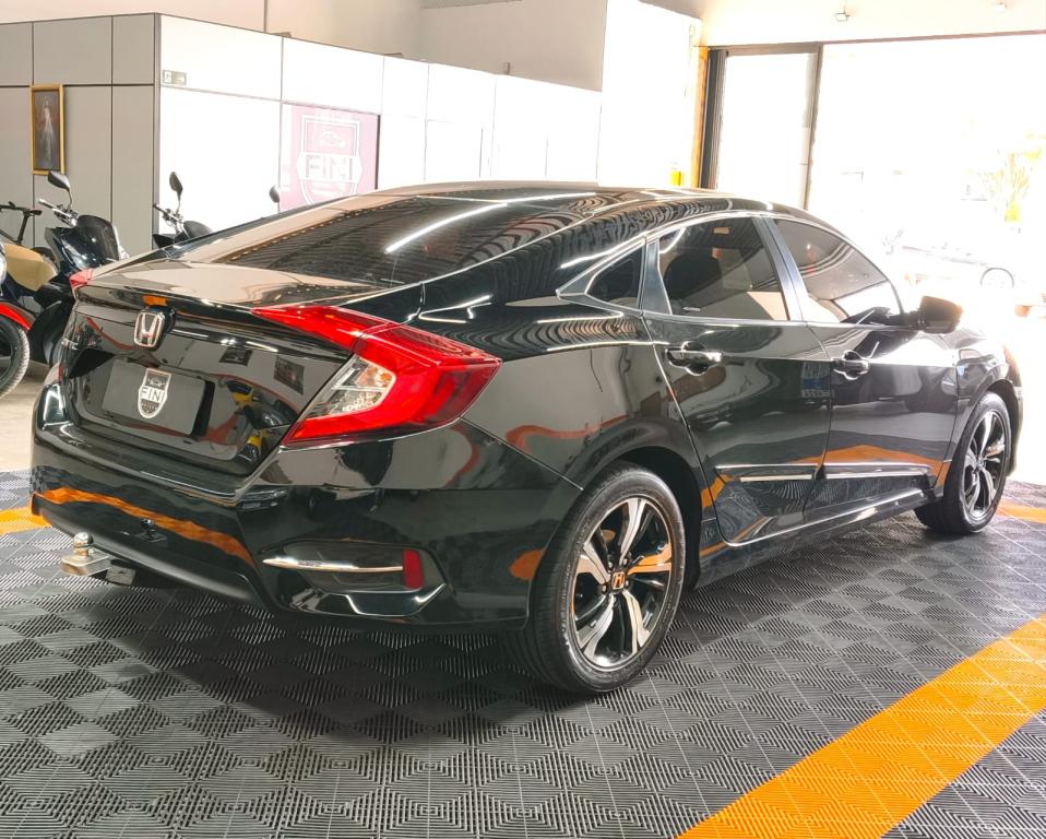 HONDA Civic - Foto