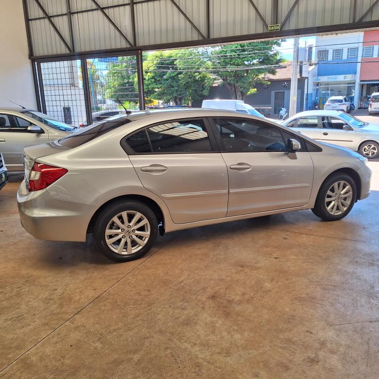 HONDA Civic - Foto