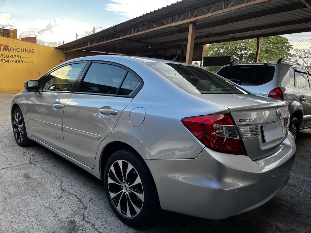 HONDA Civic - Foto